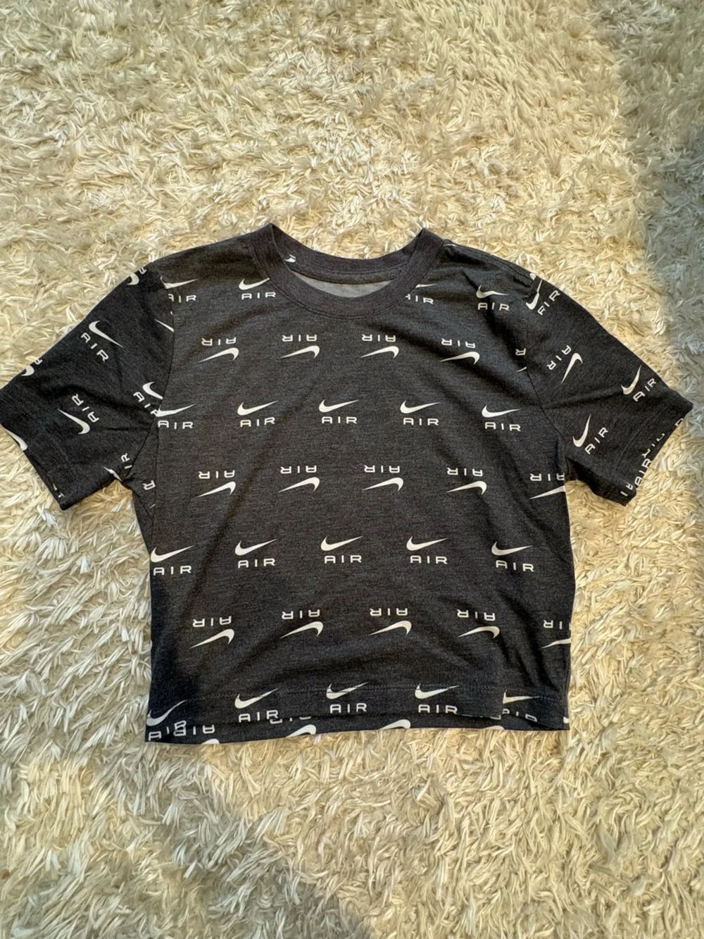 Nike Dark Grey Charcoal Women's 'Air' Logo Athletic Crop Top Tee Shirt Gym